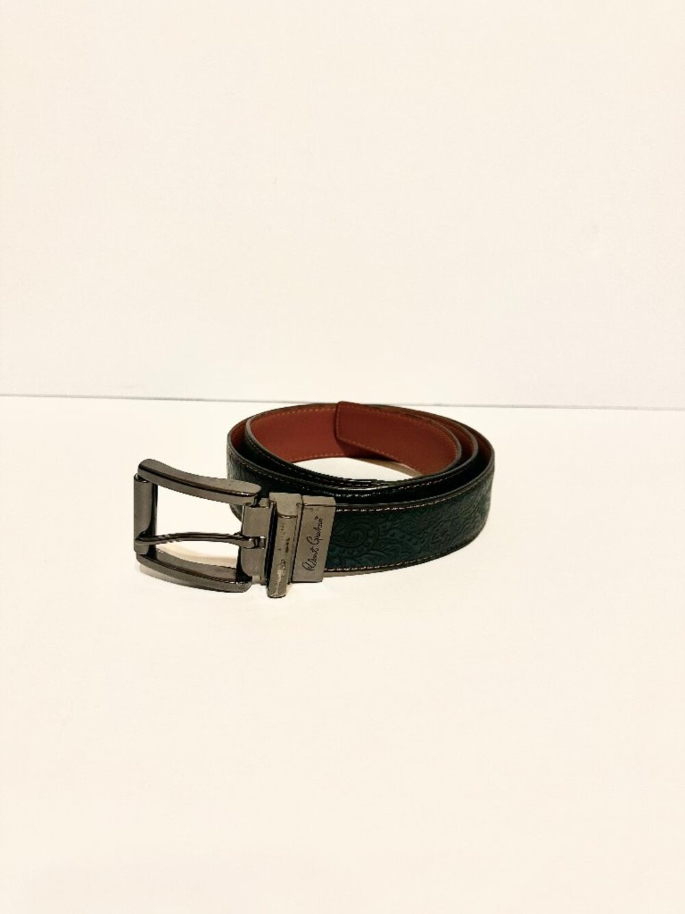 Robert Graham belt